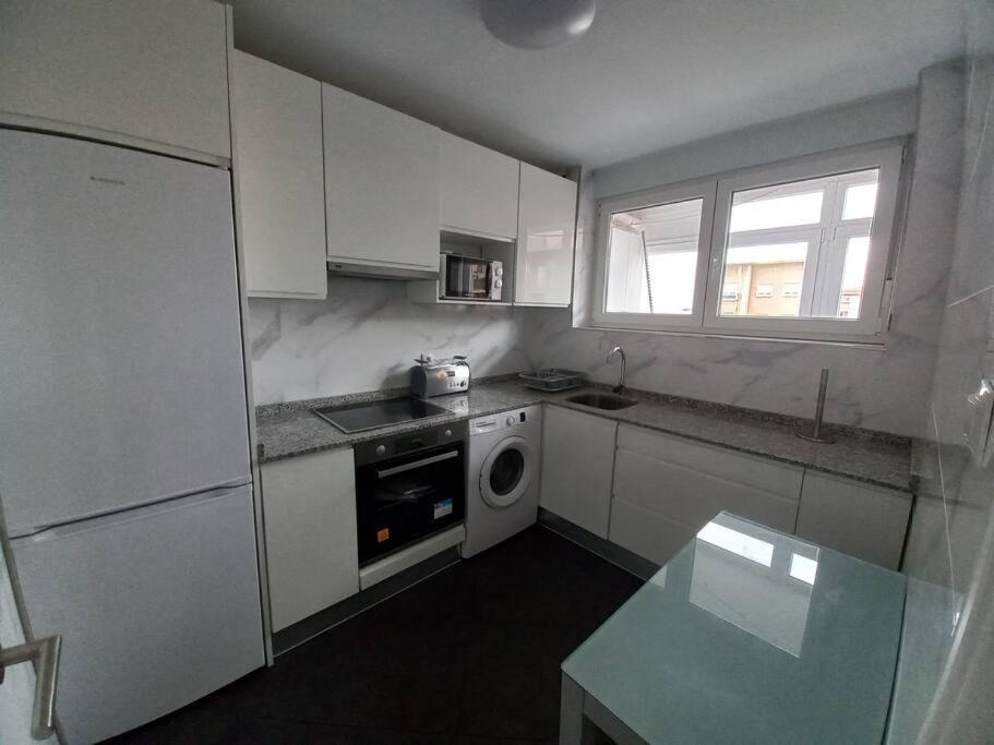 Apartamento En Santander Soleado Y Con Terraza. Esterno foto
